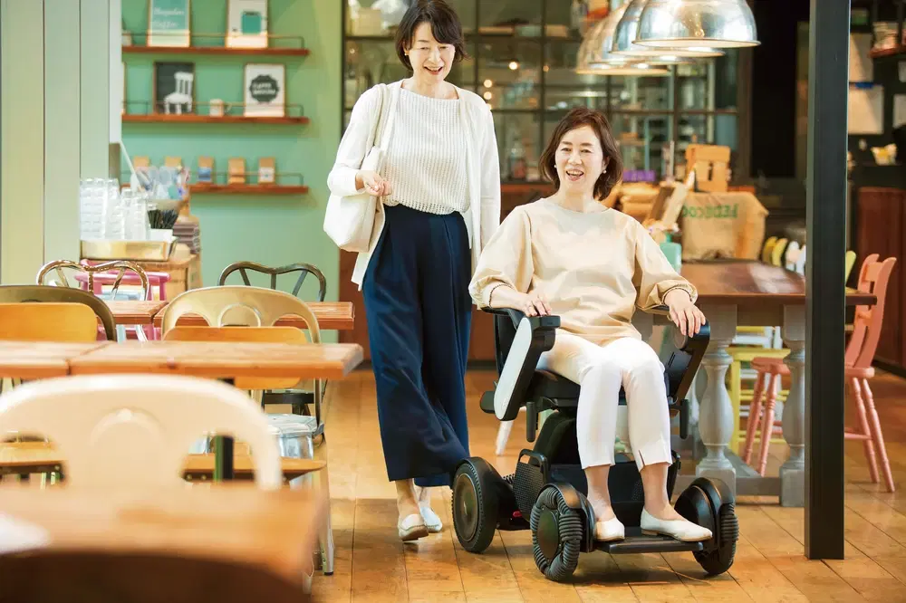 WHILL Model C2 in everyday life