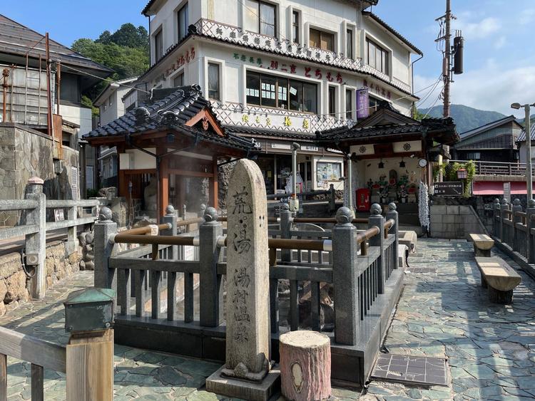 湯村温泉街