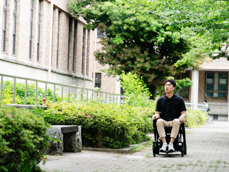 京都大学