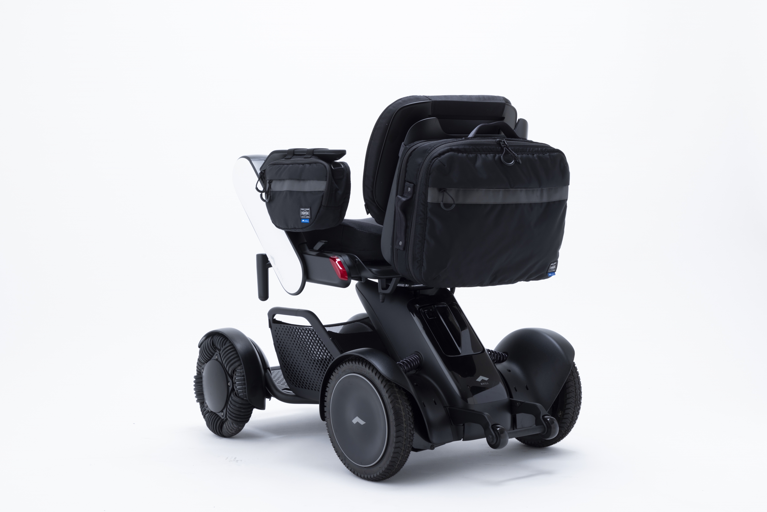 プレスリリース＞WHILL×PORTERコラボバッグ、「デザインの日」の10/1