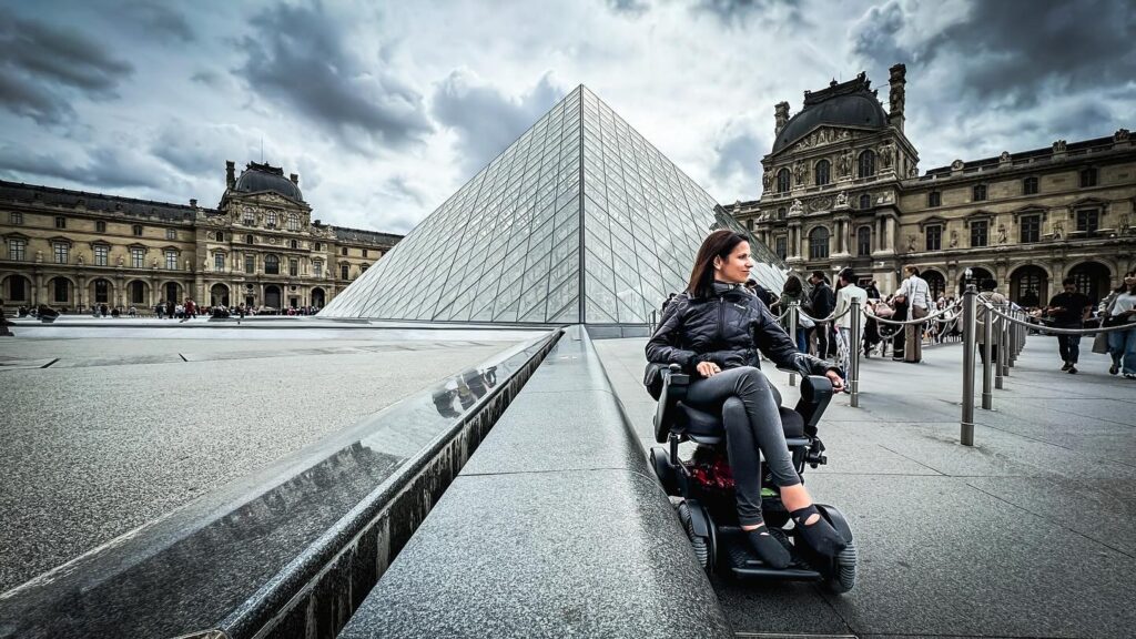 13 Pro Travel Tips for Visiting Wheelchair Accessible Paris