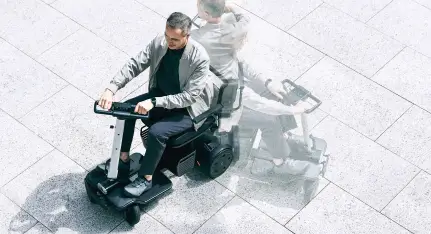 Model-R4-tight -turning